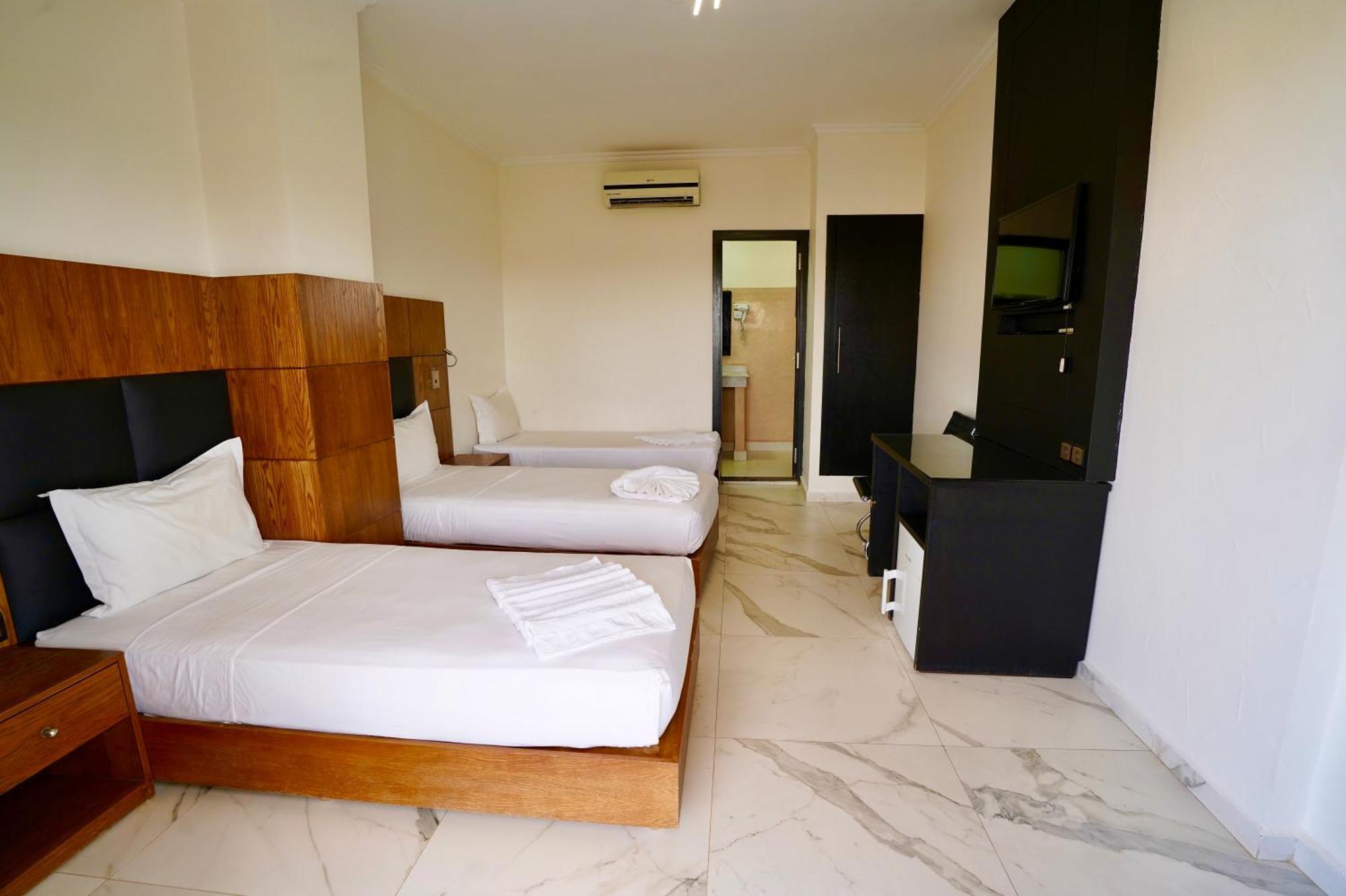 Ourika Camp Suites Hotel & Resort El Harkat Extérieur photo