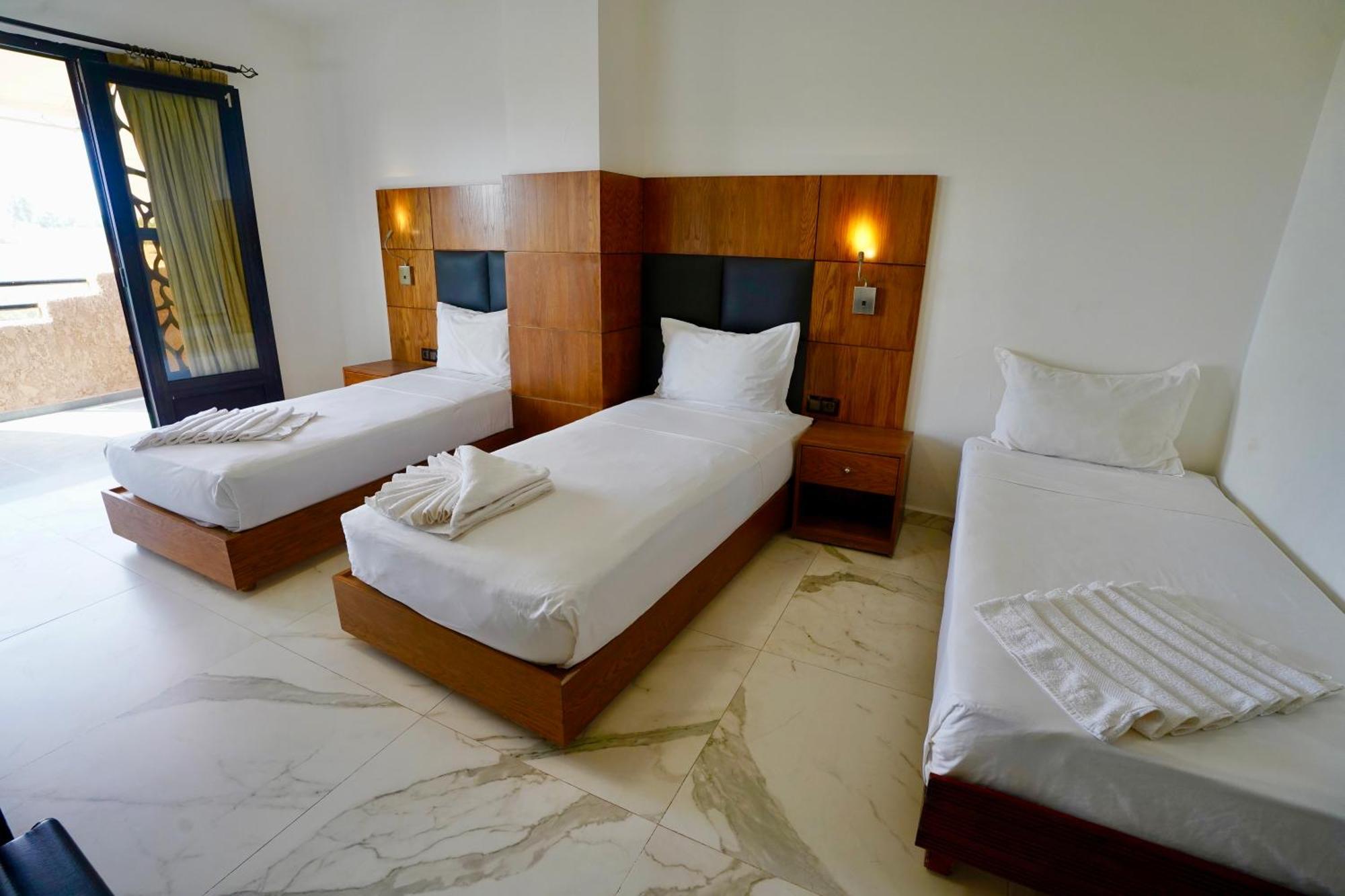 Ourika Camp Suites Hotel & Resort El Harkat Extérieur photo
